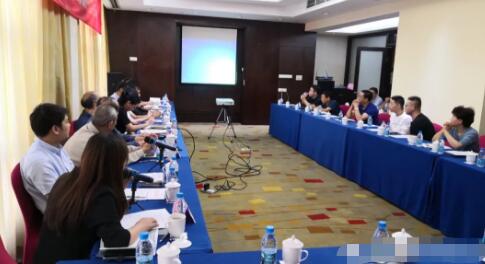 昆山市召開“建筑外墻內(nèi)保溫材料選擇與應(yīng)用”座談會(huì)